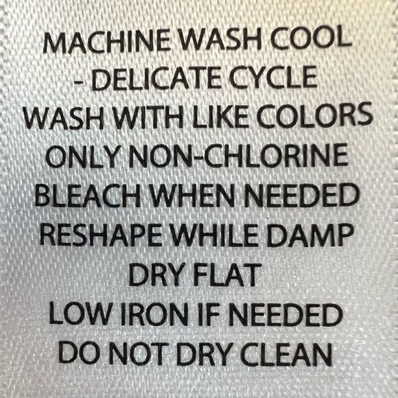 Tahari Women's Black White Soft Fuzzy Eyelash Houndstooth Cardigan Sweater Large - Picture 11 of 11